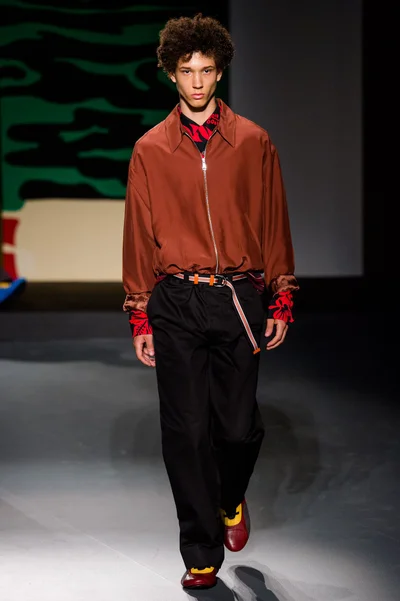 Look 24